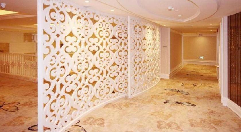 Lake Piedmont International Hotel Гуанчжоу Екстер'єр фото