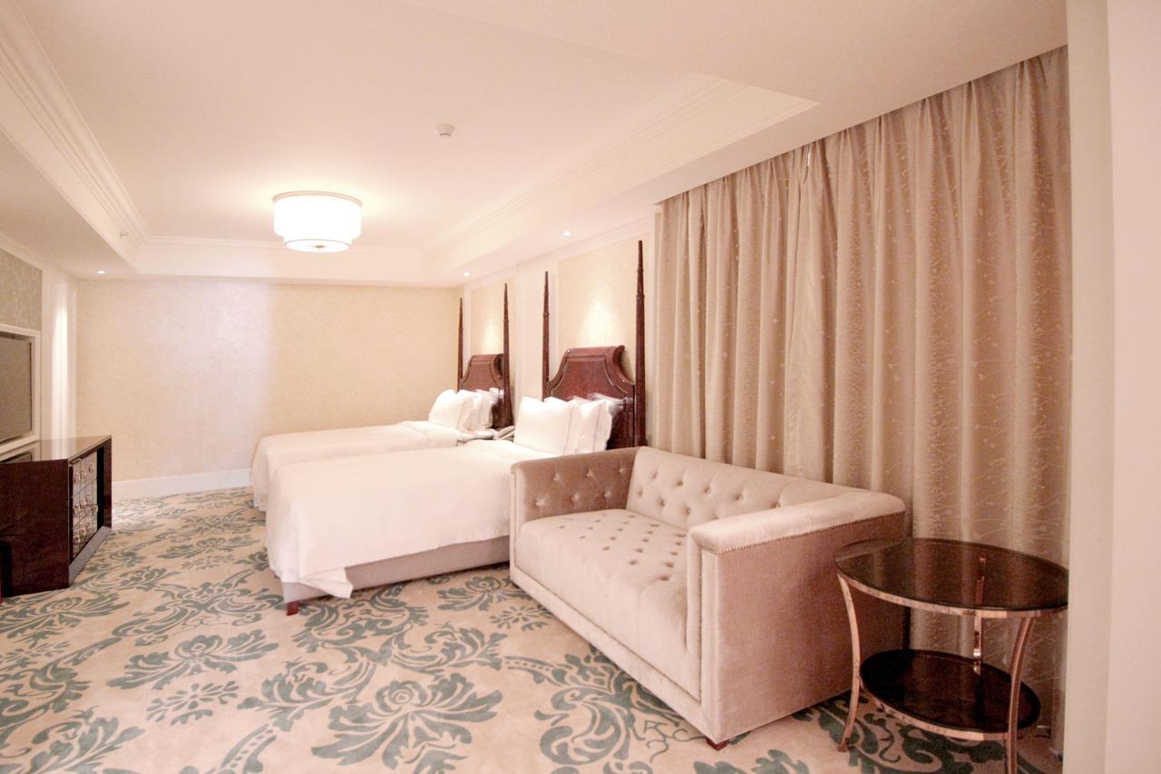 Lake Piedmont International Hotel Гуанчжоу Екстер'єр фото