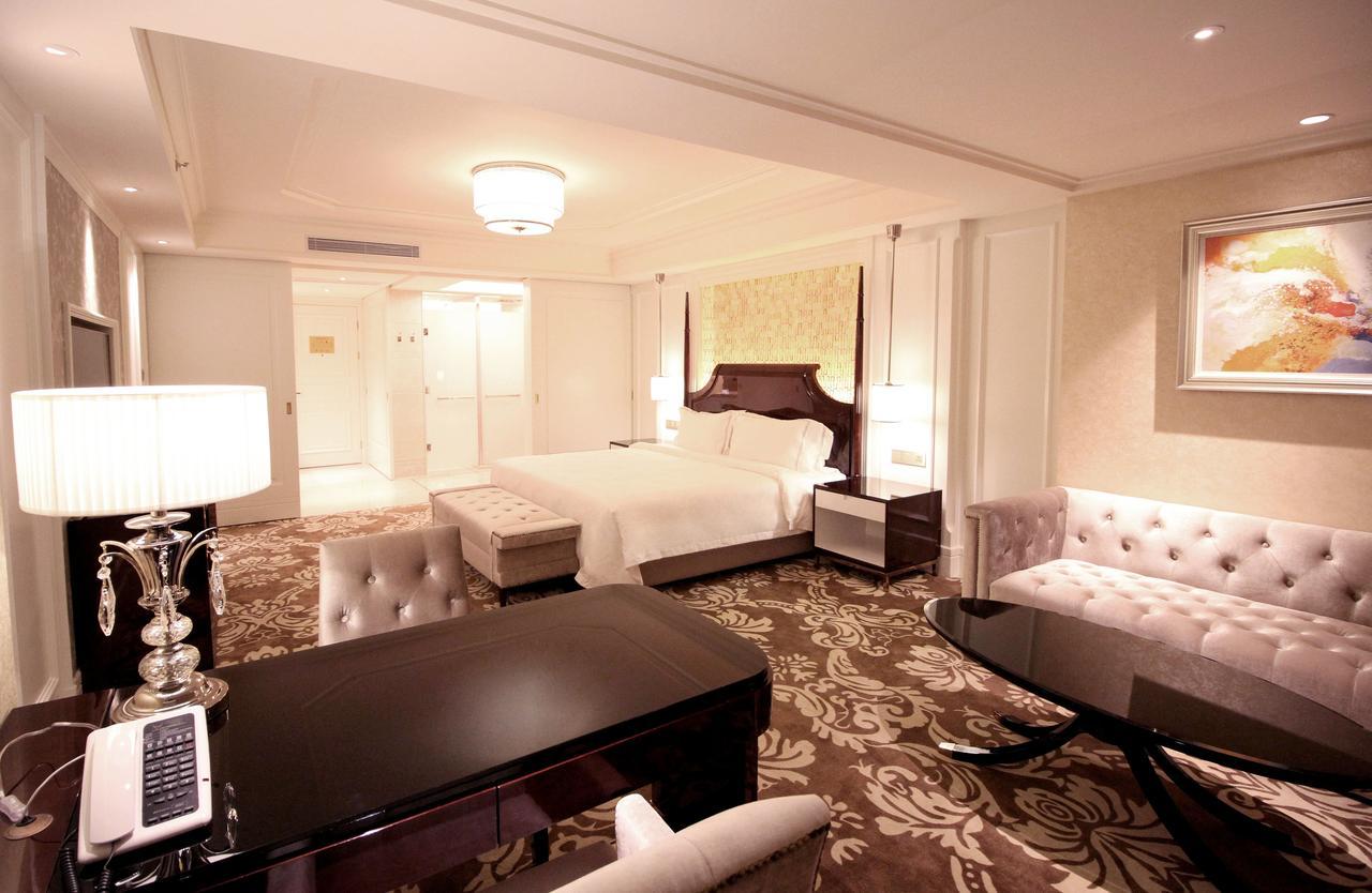 Lake Piedmont International Hotel Гуанчжоу Екстер'єр фото
