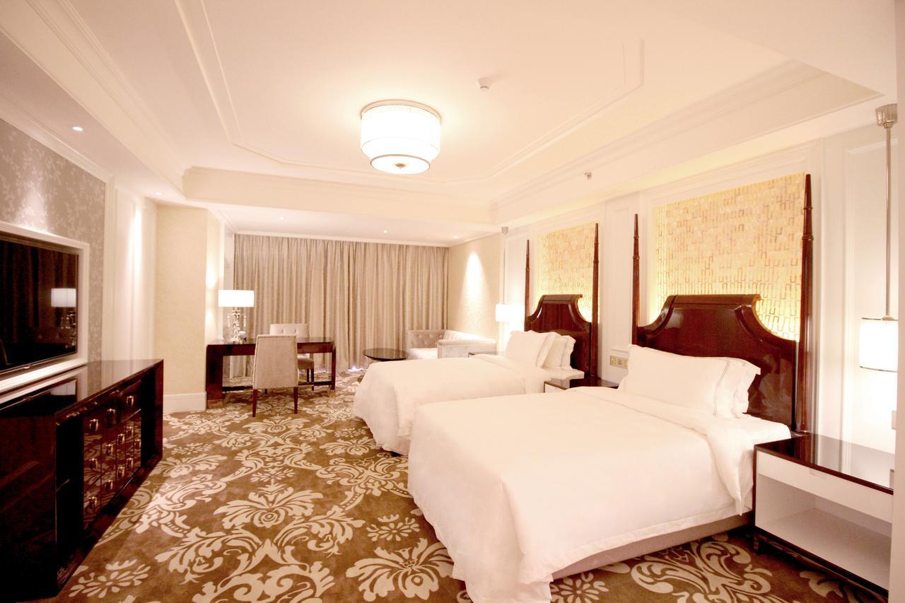 Lake Piedmont International Hotel Гуанчжоу Екстер'єр фото
