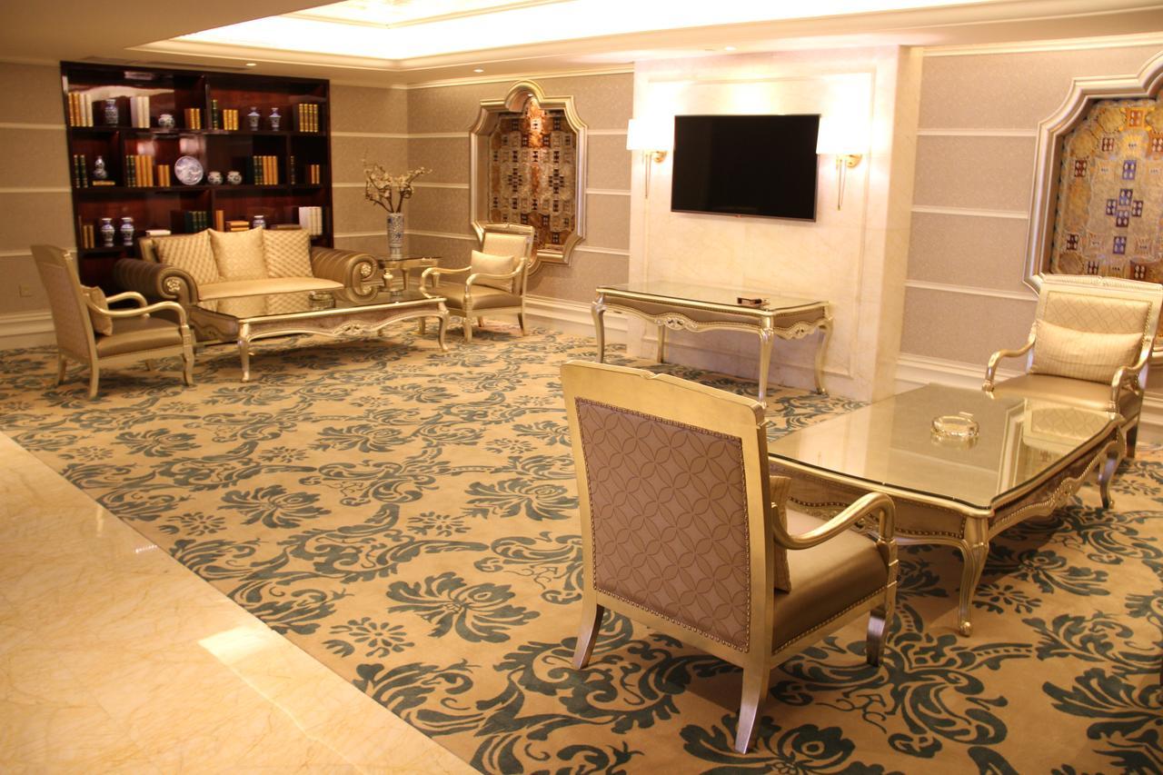 Lake Piedmont International Hotel Гуанчжоу Екстер'єр фото